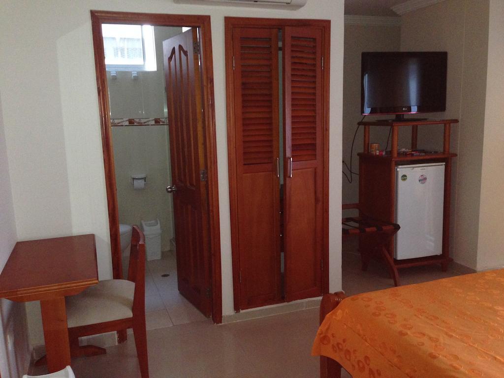 Hotel San Francisco De Asis サンタ・マルタ 部屋 写真